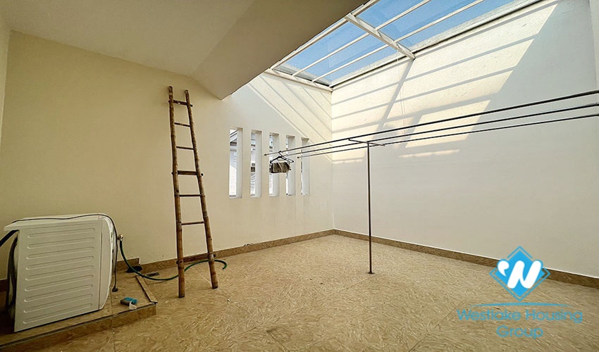 A good house for rent in T block Ciputra, Tay ho, Ha noi